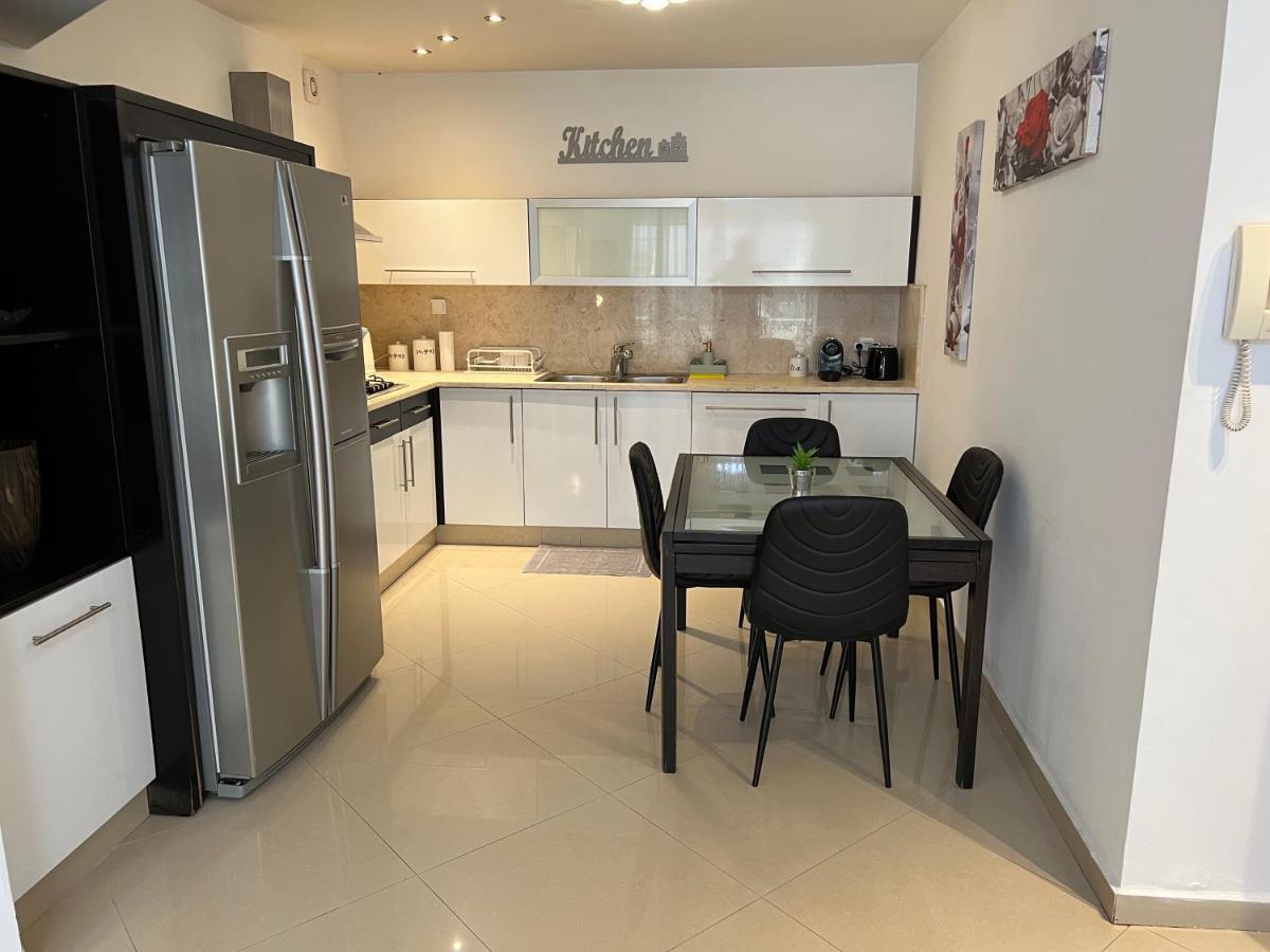 Charmant Appt Dans Residence De Luxe Eilat Exterior photo